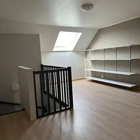 The 11 Pour Ou Travail Σπίτι διακοπών